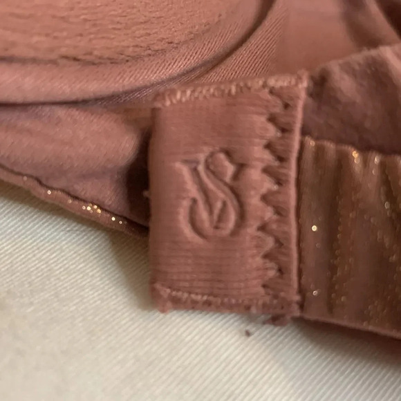 Victoria's Secret Body by Victoria Lined Demi Mauve Sparkle Bra 32D - Picture 14 of 16